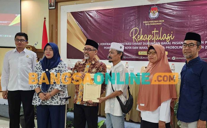 KPU Kota Probolinggo Sebut Pencalonan Nur Eva dan Saiful Nurwahid Tak Memenuhi Syarat KPU Kota Probolinggo Sebut Pencalonan Nur Eva dan Saiful Nurwahid Tak Memenuhi Syarat