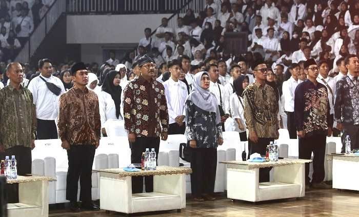 Bimtek KPPS Pemilu 2024 Kota Pasruan, Gus Ipul: Ikuti Prosedur, Aturan, dan Gak Usah Aneh-Aneh Bimtek KPPS Pemilu 2024 Kota Pasruan, Gus Ipul: Ikuti Prosedur, Aturan, dan Gak Usah Aneh-Aneh