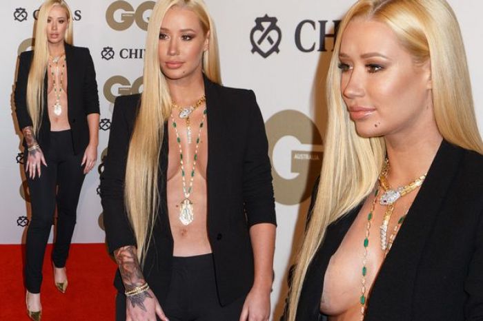 Iggy Azalea, Perempuan dengan Pemilik Vagi** Terbaik Tahun Ini