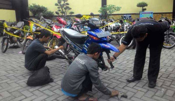 Polres Kediri Mendadak jadi Bengkel Polres Kediri Mendadak jadi Bengkel