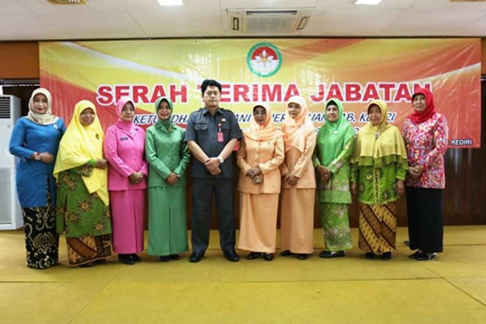 Prendah Terpilih Sebagai Ketua DWP Kabupaten Kediri Prendah Terpilih Sebagai Ketua DWP Kabupaten Kediri