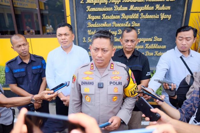 Diduga Dibunuh, Polisi Ungkap Identitas 2 Jenazah Wanita di Shelter Hewan Peliharaan Blitar Diduga Dibunuh, Polisi Ungkap Identitas 2 Jenazah Wanita di Shelter Hewan Peliharaan Blitar