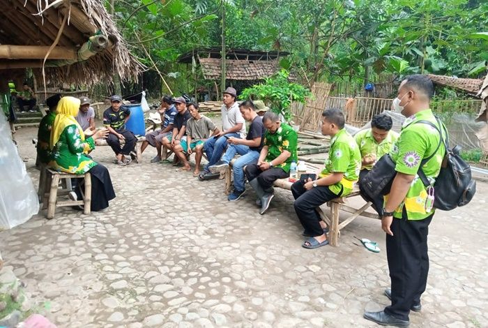 Meski Tak Menular ke Manusia dan Nihil Kasus PMK, Warga Pasuruan Diminta Tetap Waspada Meski Tak Menular ke Manusia dan Nihil Kasus PMK, Warga Pasuruan Diminta Tetap Waspada