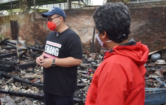 Dhito, Calon Bupati Kediri Terpilih Kunjungi Korban Kebakaran Rumah di Purwoasri Dhito, Calon Bupati Kediri Terpilih Kunjungi Korban Kebakaran Rumah di Purwoasri