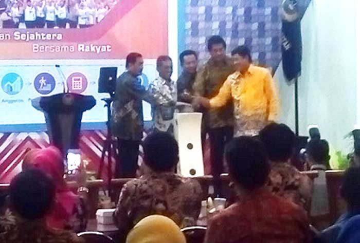 Bupati Pacitan Launching Lik In Bupati Pacitan Launching Lik In