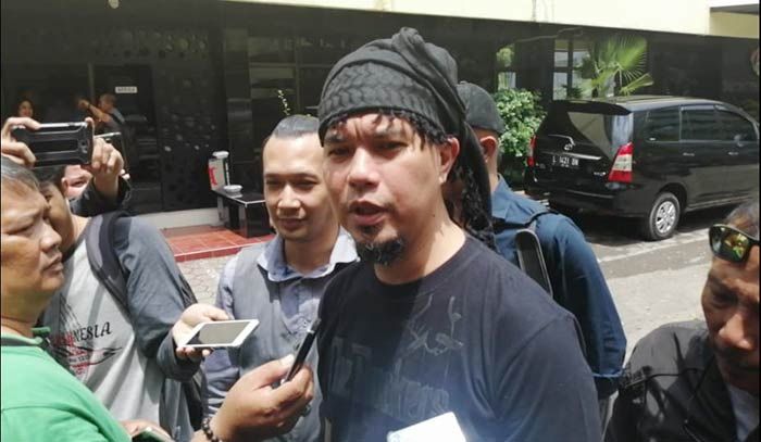 Berkas Kasus Masuki Tahap II, Ahmad Dhani Datangi Mapolda Jatim Berkas Kasus Masuki Tahap II, Ahmad Dhani Datangi Mapolda Jatim