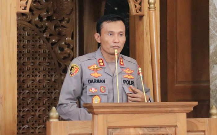 Jabat Kapolres Tuban, AKBP Darman Wajibkan Personel Ngaji Kitab Kuning Jabat Kapolres Tuban, AKBP Darman Wajibkan Personel Ngaji Kitab Kuning