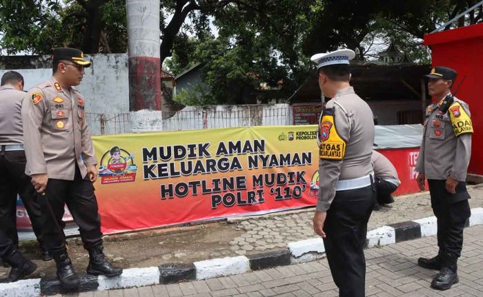 Polres Probolinggo Kota Imbau Masyarakat soal Hotline Mudik Polri 110 Polres Probolinggo Kota Imbau Masyarakat soal Hotline Mudik Polri 110
