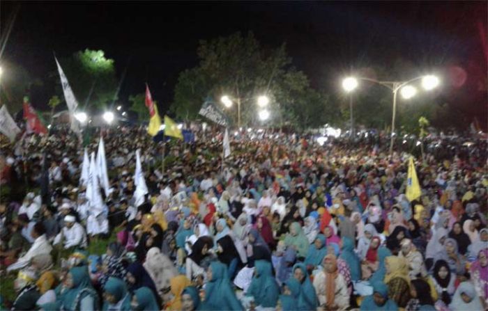 Malam Tahun Baru di Pamekasan, 13 Kecamatan Gelar Istighosah dan Sholawatan Serentak Malam Tahun Baru di Pamekasan, 13 Kecamatan Gelar Istighosah dan Sholawatan Serentak