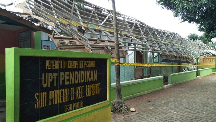 Gedung SDN 2 Pancur Pasuruan Ambruk, Komisi IV Tuding Kontraktor Kurang Profesional