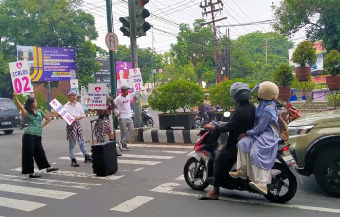 Tutup Masa Kampanye, Paslon Fren Gelar Kampanye Unik Tutup Masa Kampanye, Paslon Fren Gelar Kampanye Unik