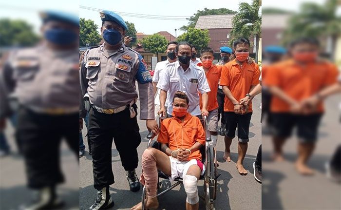 Tiga Begal Motor dari Paserepan Pasuruan Ditangkap Polisi Tiga Begal Motor dari Paserepan Pasuruan Ditangkap Polisi