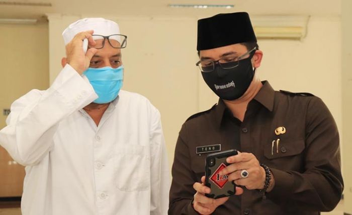 Disiapkan Sebagai Tempat Isolasi, Plt. Wali Kota Pasuruan Bersama Ulama Kunjungi Mall Poncol Disiapkan Sebagai Tempat Isolasi, Plt. Wali Kota Pasuruan Bersama Ulama Kunjungi Mall Poncol