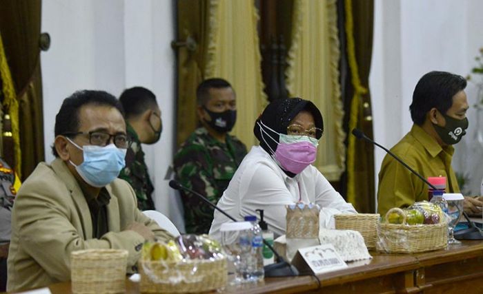PSBB Surabaya Tak Diperpanjang, Risma Minta Warga Tak Ceroboh PSBB Surabaya Tak Diperpanjang, Risma Minta Warga Tak Ceroboh