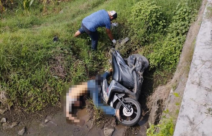 Mayat Pria Ditemukan di Ring Road Mojoagung Jombang, Diduga Korban Kecelakaan Mayat Pria Ditemukan di Ring Road Mojoagung Jombang, Diduga Korban Kecelakaan