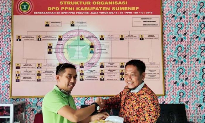 Peduli Musibah Wabah Covid-19, Pemilik Madura Energy Sumbang APD ke PPNI Peduli Musibah Wabah Covid-19, Pemilik Madura Energy Sumbang APD ke PPNI