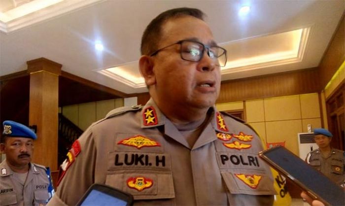Polda Jatim akan Panggil Lagi 5 Orang Saksi Kasus Papua Polda Jatim akan Panggil Lagi 5 Orang Saksi Kasus Papua