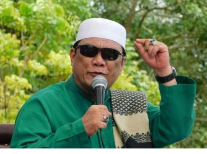 Doakan Mega Mati, Kader PDIP Sebut Yahya Valoni Domba Kesasar Doakan Mega Mati, Kader PDIP Sebut Yahya Valoni Domba Kesasar