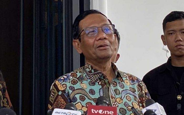 Program Makan Siang Gratis Masuk RAPBN 2025, Mahfud MD: Tidak Tepat