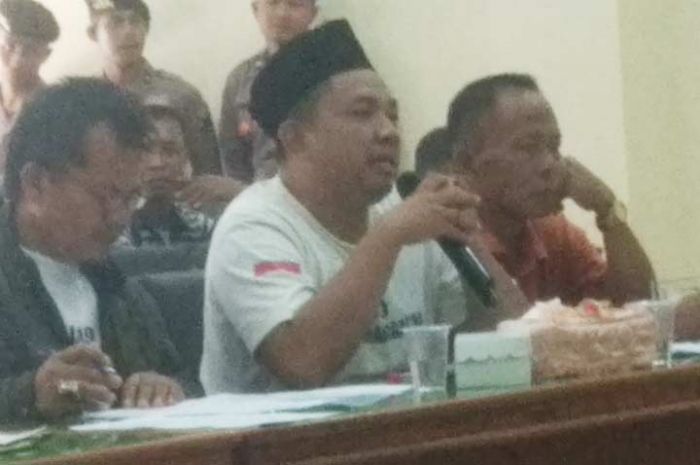 Polemik Pilkades Karanggandu, Cakades Asmadi Anggap Plt. Kepala DPMD Tak Ngerti Hukum