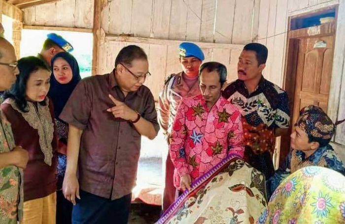 Menteri Koperasi dan UKM: Potensi Batik Pamekasan Sangat Besar Menteri Koperasi dan UKM: Potensi Batik Pamekasan Sangat Besar