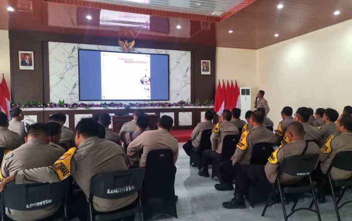 Polres Mojokerto Kota Gelar Sosialisasi Saber Pungli Polres Mojokerto Kota Gelar Sosialisasi Saber Pungli