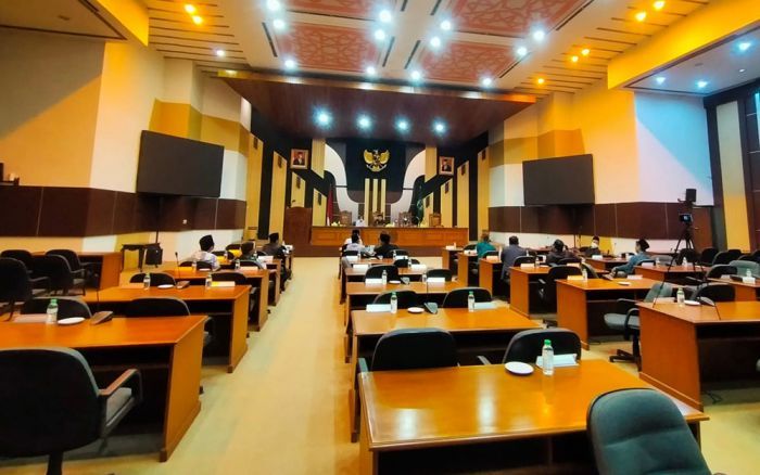 Interupsi Warnai Sidang Paripurna Perubahan Tatib DPRD Pasuruan Interupsi Warnai Sidang Paripurna Perubahan Tatib DPRD Pasuruan