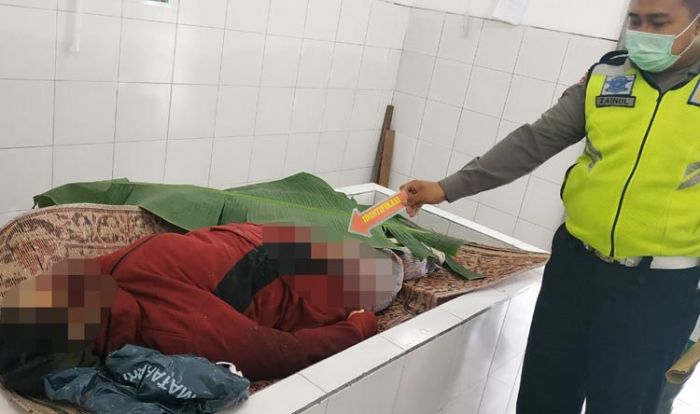 Jatuh Karena Hindari Lubang Jalan, Ibu Setengah Baya Tewas Terlindas Truk di Tarik Sidoarjo Jatuh Karena Hindari Lubang Jalan, Ibu Setengah Baya Tewas Terlindas Truk di Tarik Sidoarjo