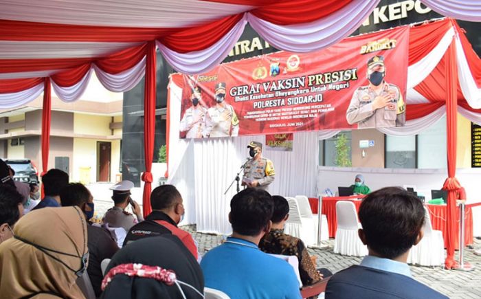 Tingkatkan Pelayanan, MMPP Polresta Sidoarjo Sediakan Gerai Vaksin Presisi Tingkatkan Pelayanan, MMPP Polresta Sidoarjo Sediakan Gerai Vaksin Presisi