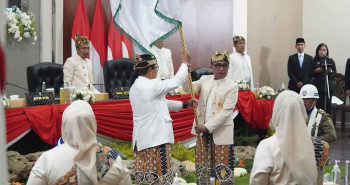 Rayakan Hari Jadi ke-24, Wali Kota Batu Tegaskan Komitmen Bangun Kota Berdaya Saing Rayakan Hari Jadi ke-24, Wali Kota Batu Tegaskan Komitmen Bangun Kota Berdaya Saing