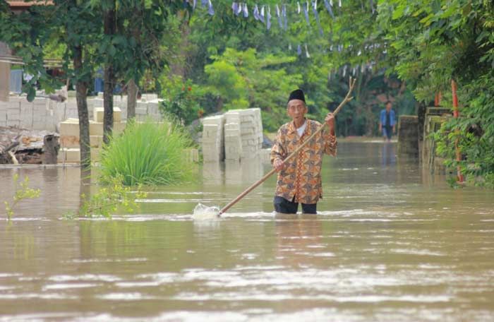 Bengawan Solo Siaga Merah, Bojonegoro Kota Dikepung Banjir Bengawan Solo Siaga Merah, Bojonegoro Kota Dikepung Banjir