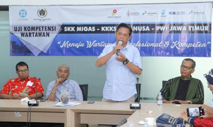 Tutup UKW ke-27, PWI Jatim Minta Wartawan Bisa Jaga Marwah PWI Tutup UKW ke-27, PWI Jatim Minta Wartawan Bisa Jaga Marwah PWI