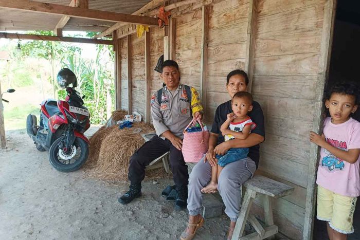Tekan Angka Stunting, Polres Ngawi Bagikan Sembako dan Makanan Bergizi ke Masyarakat Tekan Angka Stunting, Polres Ngawi Bagikan Sembako dan Makanan Bergizi ke Masyarakat