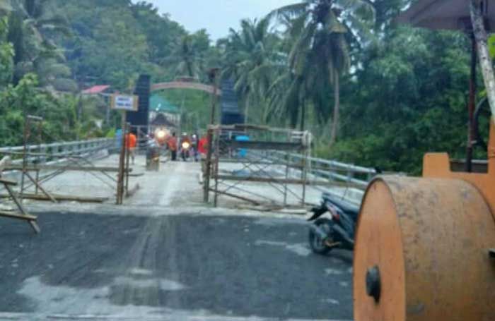 3 Proyek Jembatan di Kabupaten Blitar Belum Tuntas 3 Proyek Jembatan di Kabupaten Blitar Belum Tuntas