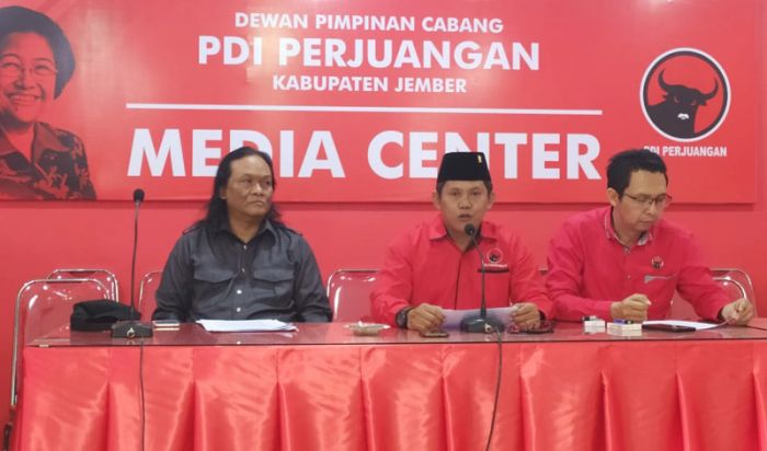 Tindaklanjuti Surat Mendagri dan KASN, PDIP Jember Instruksikan Fraksi Laksanakan Hak-hak Dewan Tindaklanjuti Surat Mendagri dan KASN, PDIP Jember Instruksikan Fraksi Laksanakan Hak-hak Dewan