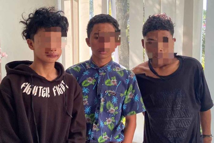 Curi Motor, Tiga ABG Desa Sungonlegowo dan Watuagung Bungah Gresik Ditangkap Polisi Curi Motor, Tiga ABG Desa Sungonlegowo dan Watuagung Bungah Gresik Ditangkap Polisi
