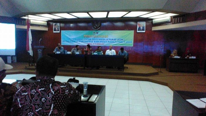 Pemkab Madiun Tahun Ini Targetkan 64 Ribu Hektare Tanah Bersertifikat Pemkab Madiun Tahun Ini Targetkan 64 Ribu Hektare Tanah Bersertifikat
