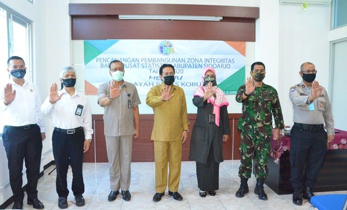 BPS Sidoarjo Bertekad Wujudkan Zona Integritas Menuju Wilayah Bebas Korupsi BPS Sidoarjo Bertekad Wujudkan Zona Integritas Menuju Wilayah Bebas Korupsi