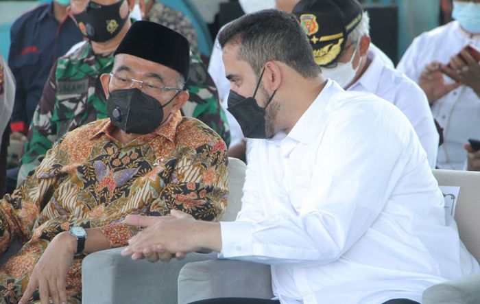 Kunjungi Probolinggo, Menteri Muhadjir Effendy Pantau Vaksinasi di Ponpes Riyadlus Sholihin