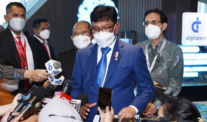 Ada Puluhan Ribu Pendaftar, Menkominfo Johnny: Program DTS-DLA 2022 Cakup Seluruh Indonesia Ada Puluhan Ribu Pendaftar, Menkominfo Johnny: Program DTS-DLA 2022 Cakup Seluruh Indonesia