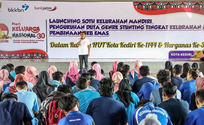 Peringati Harganas Ke-30, Pemkot Kediri Launching Sekolah Orang Tua Hebat di 20 Kelurahan Peringati Harganas Ke-30, Pemkot Kediri Launching Sekolah Orang Tua Hebat di 20 Kelurahan