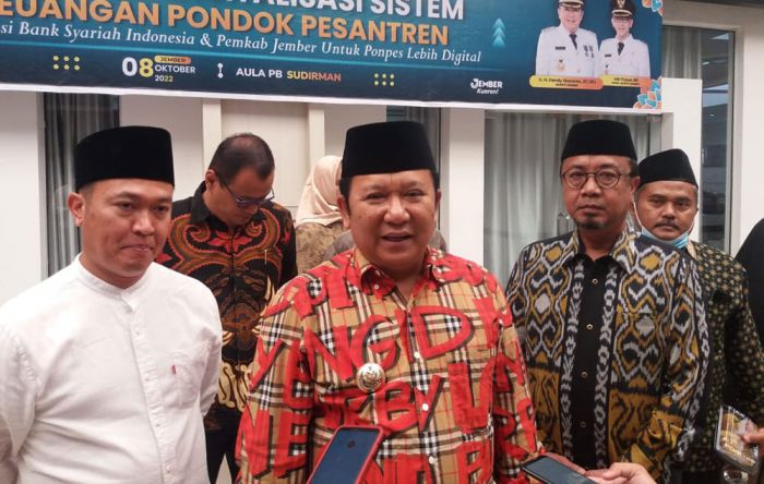 Pemkab Jember Bersama BSI Genjot Transformasi Digital di Pondok Pesantren Pemkab Jember Bersama BSI Genjot Transformasi Digital di Pondok Pesantren