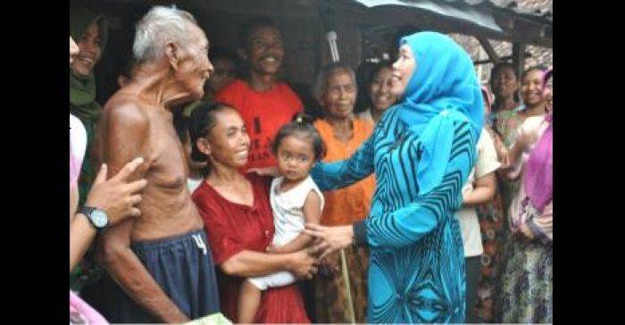 Kunjungi Nganjuk, Mensos Janji akan Bantu KSM