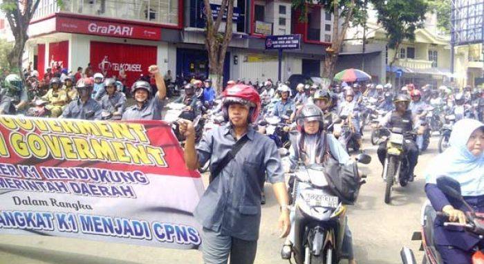 Tenaga Konorer K1 di Nganjuk Demo Lagi Tenaga Konorer K1 di Nganjuk Demo Lagi