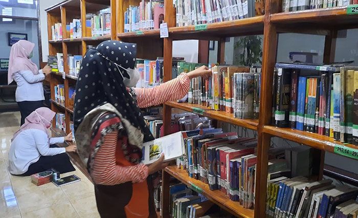 Kunjungan Perpustakaan di Tuban Meningkat 60 Persen Selama Ramadan 1443 H Kunjungan Perpustakaan di Tuban Meningkat 60 Persen Selama Ramadan 1443 H