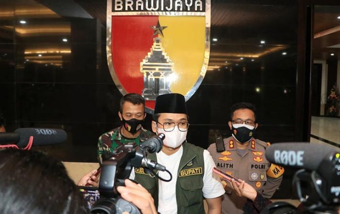 Forkopimda Rakor di Makodam: Merangkul Relawan Melawan Covid-19 di Bangkalan Forkopimda Rakor di Makodam: Merangkul Relawan Melawan Covid-19 di Bangkalan