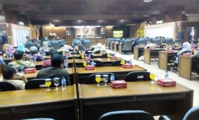 Dana Transfer Daerah Dikepras, RAPBD Perubahan 2016 Sidoarjo Menurun Dana Transfer Daerah Dikepras, RAPBD Perubahan 2016 Sidoarjo Menurun