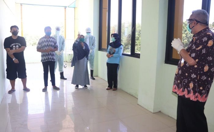Dinyatakan Sembuh, 4 Pasien Covid-19 Kota Probolinggo Diperbolehkan Pulang Dinyatakan Sembuh, 4 Pasien Covid-19 Kota Probolinggo Diperbolehkan Pulang