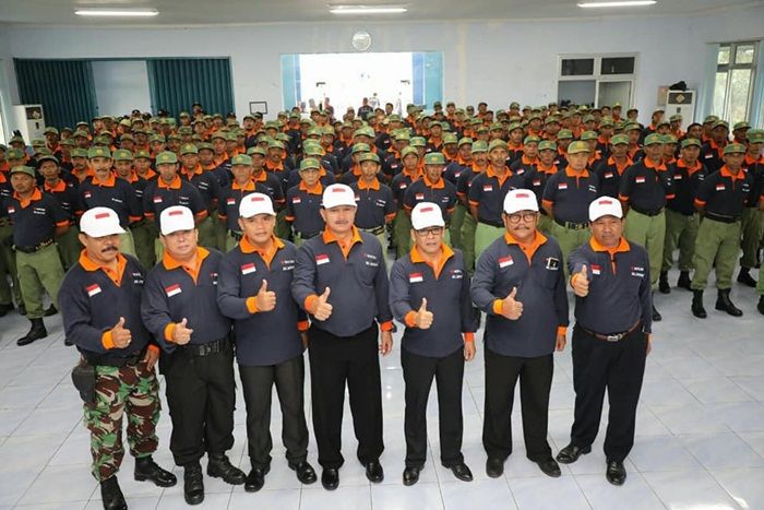 Jelang Pilkada Serentak, Kecamatan Kartoharjo Madiun Gelar Apel Bersama Jelang Pilkada Serentak, Kecamatan Kartoharjo Madiun Gelar Apel Bersama