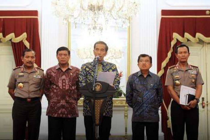 Rapor Merah, Komjen Budi Gunawan sebagai Kapolri Harus Dibatalkan Rapor Merah, Komjen Budi Gunawan sebagai Kapolri Harus Dibatalkan
